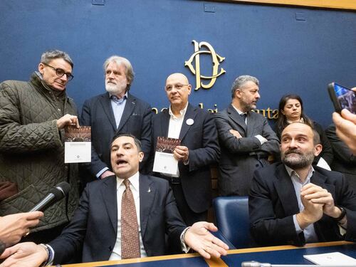 Prove di bavaglio con la scusa di Bella ciao