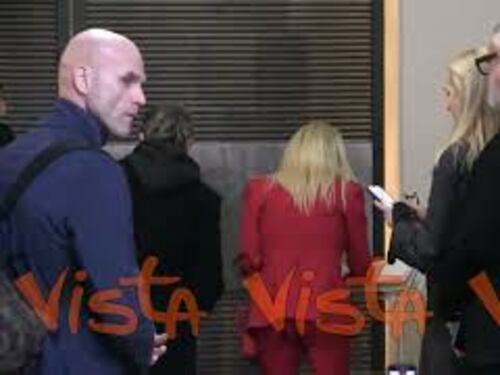 Donatella Versace alla camera ardente di Valentino a Roma