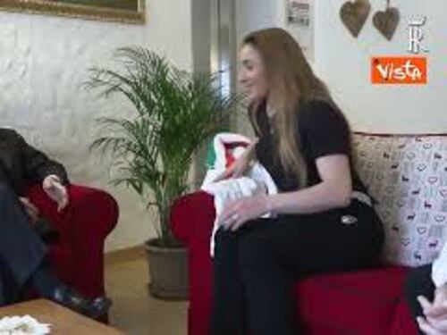 Milano Cortina, il Presidente Mattarella incontra la sciatrice Sofia Goggia