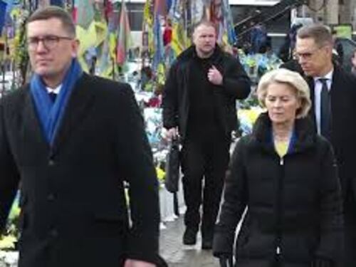 Cerimonia a Piazza Maidan a Kiev con leader Ue per i 4 anni dell'inizio dell’invasione in Ucraina