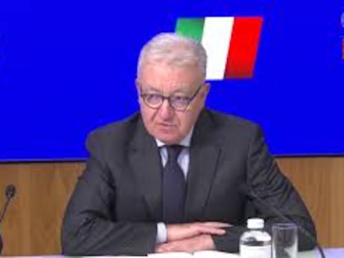 Crans-Montana, Mantovano: L'Italia chiede alla Commissione Ue di essere parte civile
