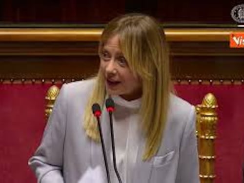 Meloni: Non accetto la morale sul debito da chi ha bruciato 174 miliardi per il Superbonus