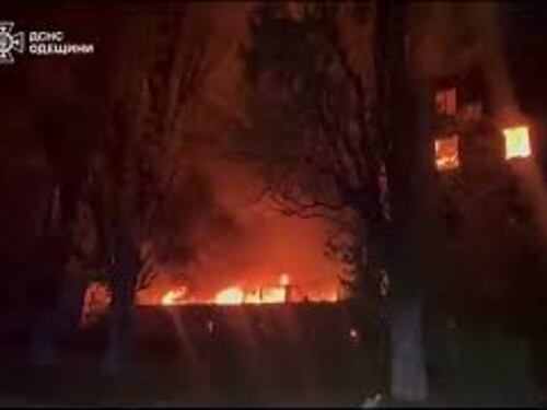 Guerra Ucraina, massiccio attacco russo con oltre 200 droni, feriti e blackout in varie città