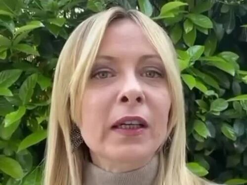 Meloni: "Rammarico, ma rispettiamo la decisione degli italiani"