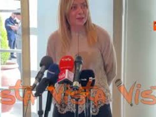 Meloni a Tokyo: Ho usato bacchette a tavola. Relazioni internazionali solide grazie a lato umano
