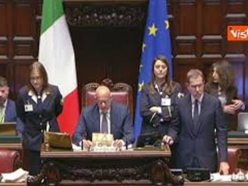 La Camera approva il Dl Sicurezza con 162 sì