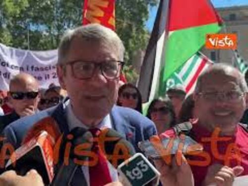 Landini: Bella Ciao in Aula? Va cantata sempre, democrazia si difende praticandola
