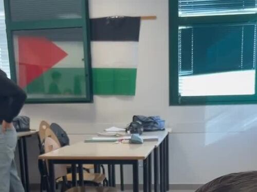 Bandiere pro Pal in classe: il doppiopesismo del Liceo Monti