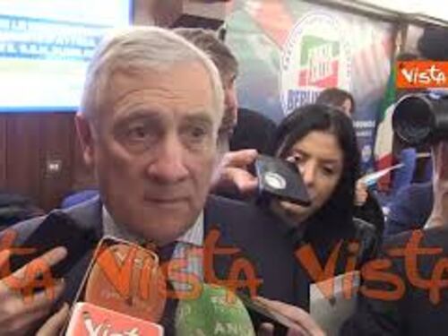 Proteste Iran, Tajani: Italiani in una situazione tranquilla, ma invitiamo non residenti a rientrare