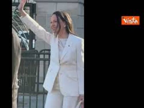 Leader opposizione venezuelana Machado dona a Trump la sua medaglia del Premio Nobel per la pace
