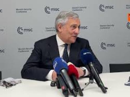 Guerra Ucraina, Tajani: "Per garantire sicurezza serve impegno Usa soprattutto su difesa aerea"