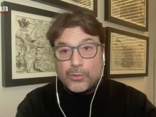 Come insultare sui social e farla franca
