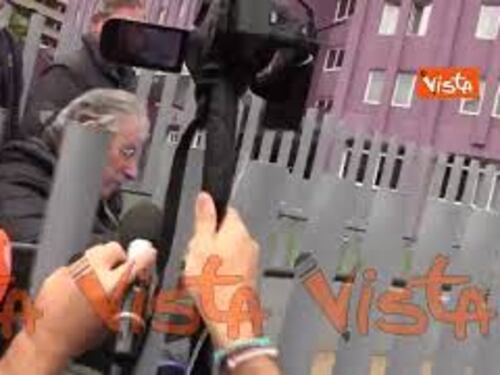 Addio al "senatur" Umberto Bossi, eccolo nel 2019: "La Lega mi sembra al sicuro con Salvini"