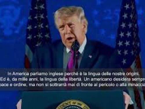 Trump: Parliamo inglese perché è la lingua delle nostre origini