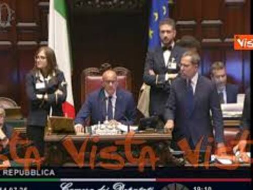 Il momento del voto sull'emendamento per le preferenze