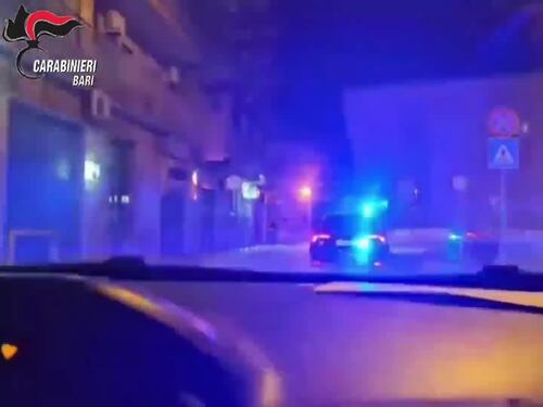 Assalto a portavalori nel barese, arrestati in sette: "Banda paramilitare"