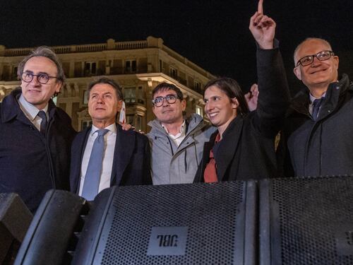 La sinistra adora gli imam ma odia don Camillo