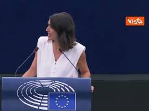 Irene Montero (Podemos) a Parlamento Ue: Riattaccate telefono a Trump o diventerà padrone d’Europa