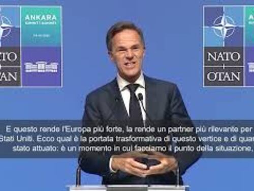 Il giornalista danese a Rutte (Nato): Trump vuole la Groenlandia e Lei non dice nulla?