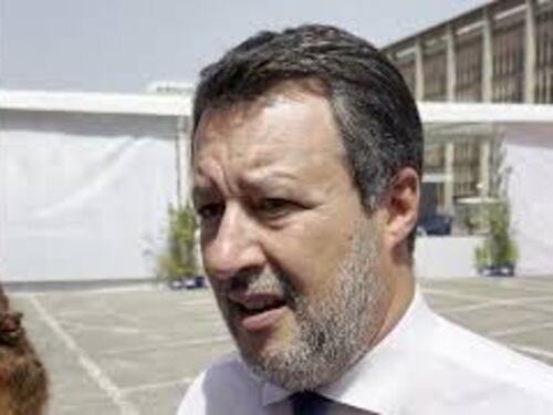 Legittima difesa, Salvini: Chi viene rapinato e minacciato vittima, va considerato suo stato mentale