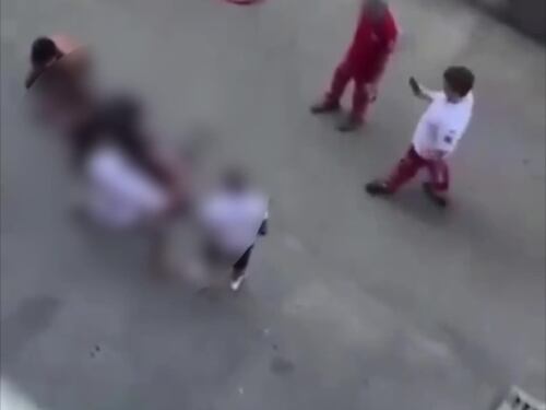 Bologna, il video del 43enne morto durante l'arresto