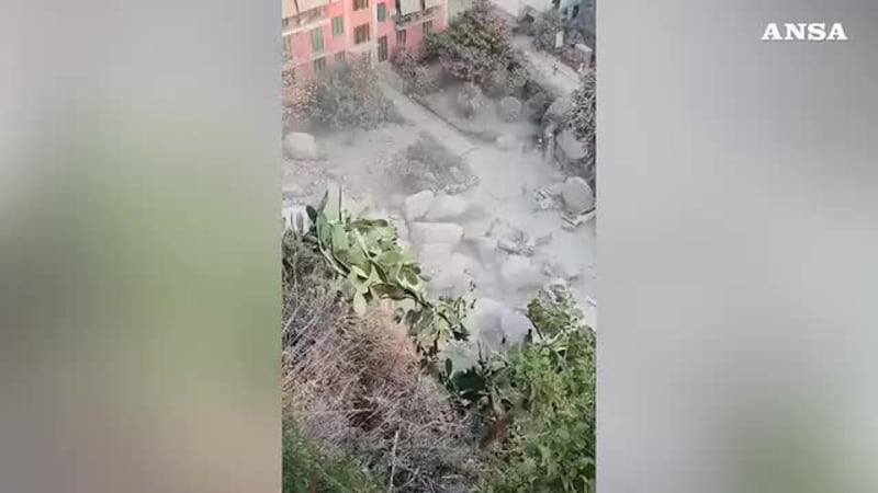 I danni a Pozzuoli - Video