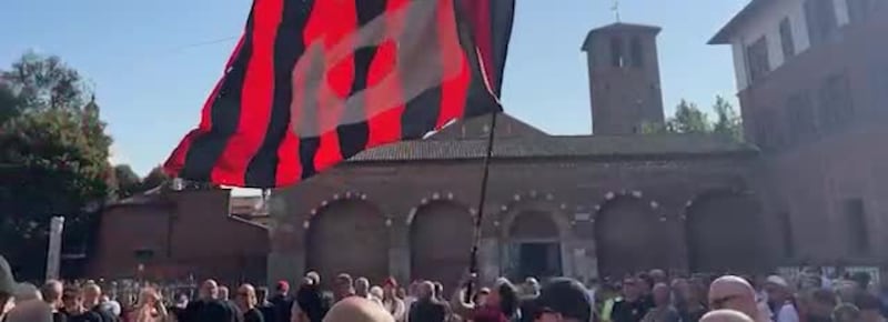 La bandiera con il numero 6: "Leggenda immortale" - VIDEO