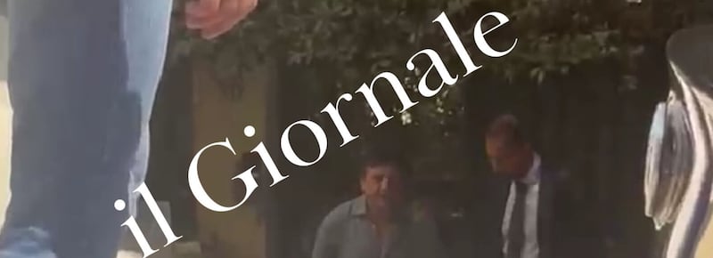 ESCLUSIVO - Il video dell'arresto di Lavitola: l'imprenditore viene portato via dalla sua casa