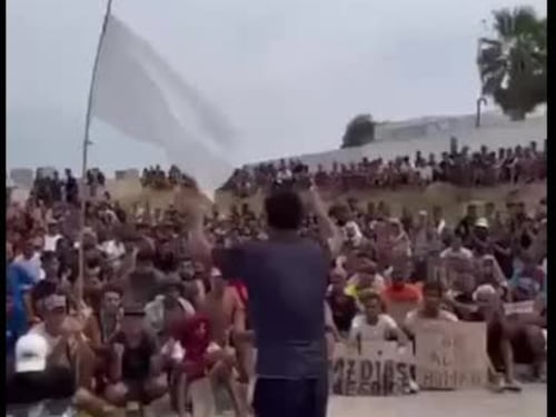 "Takbir". "Allah o akbar". Il marchio dei tagliagole sulla spiaggia occupata di Ceuta