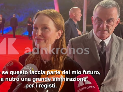 Julianne Moore: "Quella volta che sul set non ho confessato di non saper guidare"