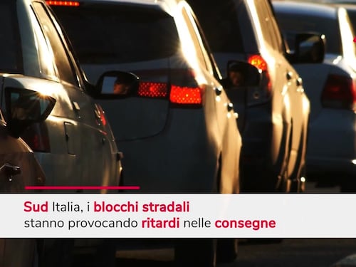Blocchi dei tir svuotano scaffali dei supermercati - Video