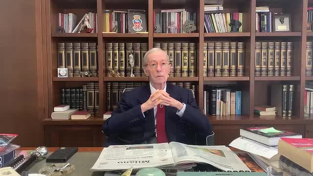 Più testa, meno piazza