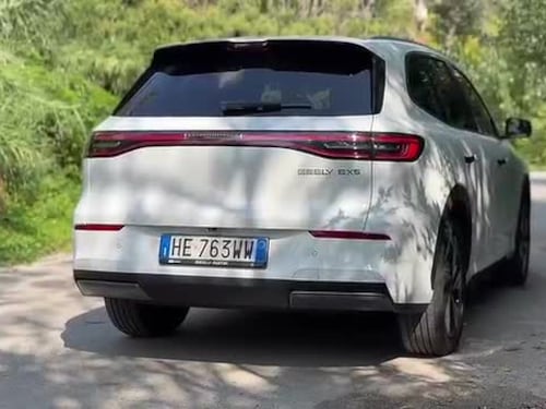 La prova della Geely EX5: ottima qualità e bassi consumi